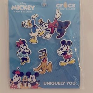 5 Disney & Friends Crocks Charms - Micky Minnie Donald Goofy & Pluto New! $30